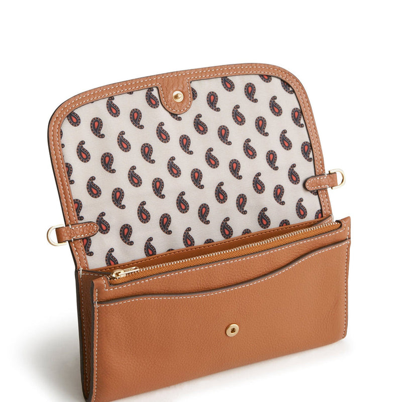 Wildwood Wallet Crossbody : Roasted Pecan