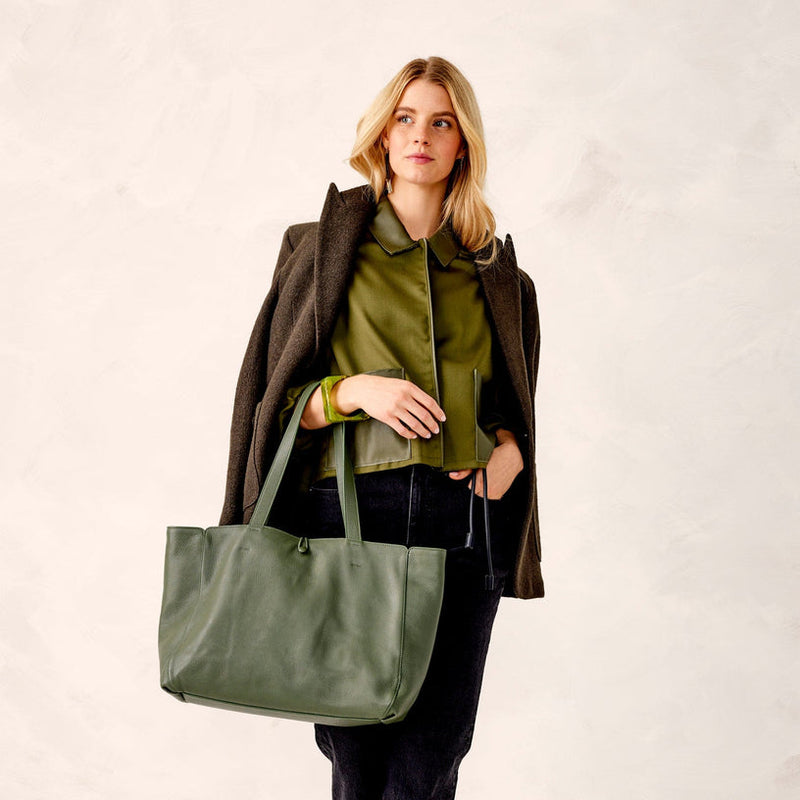 Hathaway Tote : Bronze Green