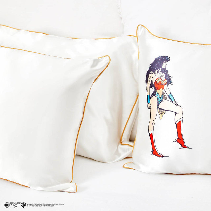 Wonder Woman x kitsch Satin Pillowcase- Believe In Wonder