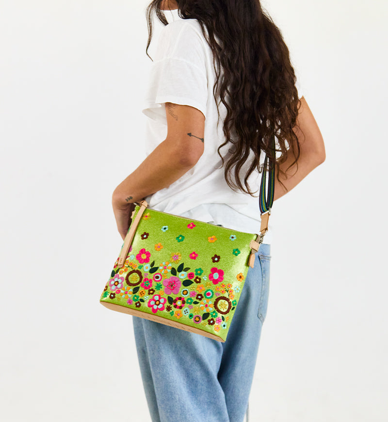 Buzzy Downtown Crossbody