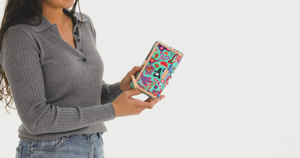 Tasha Slim Wallet - official Consuela video 2