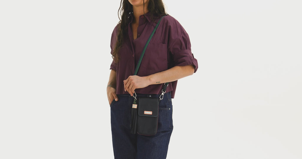 Cyndi Dash Crossbody - official Consuela video 1