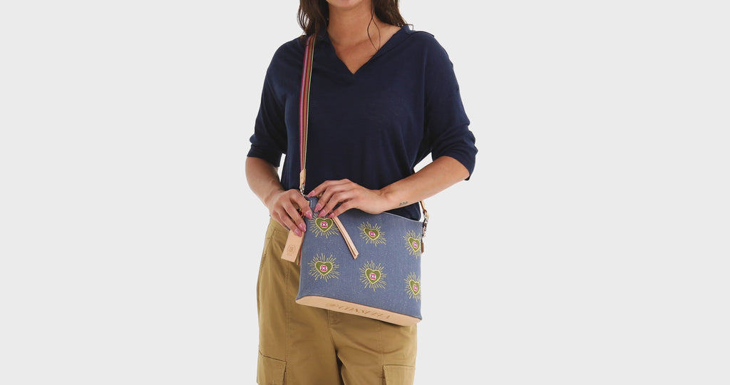 Arlo Downtown Crossbody - official Consuela video 1