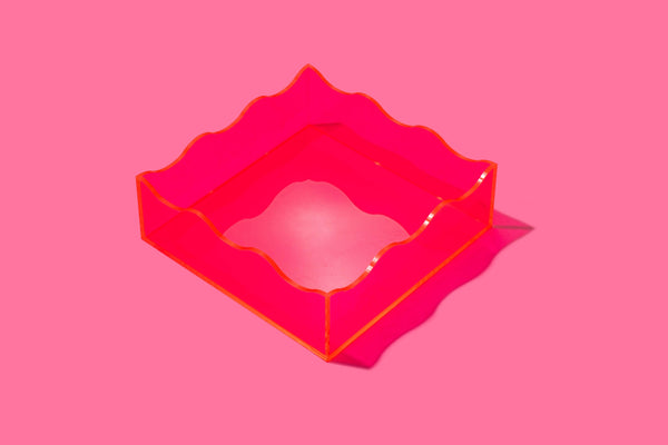 Wavy Tray - Square - Hot Pink