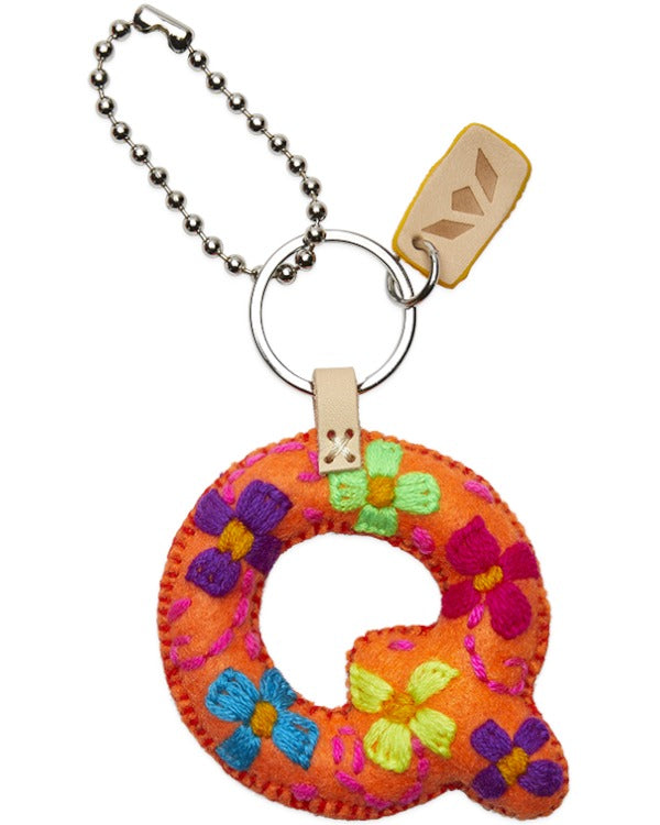 CONSUELA ORANGE FELT ALPHABET CHARM "Q" CHRM3655FOCOOS